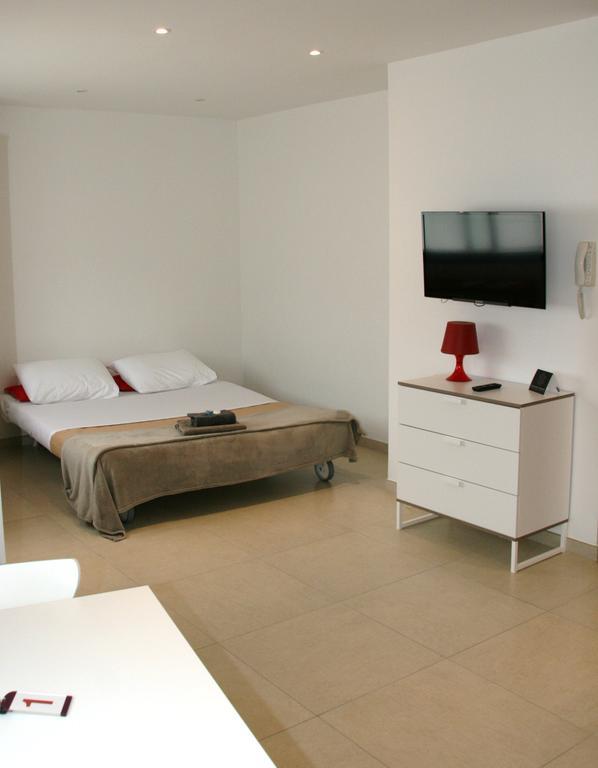 Appart Azur Saint-Laurent-du-Var Exterior foto